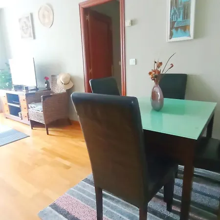 Mariposas , 3 El Astillero